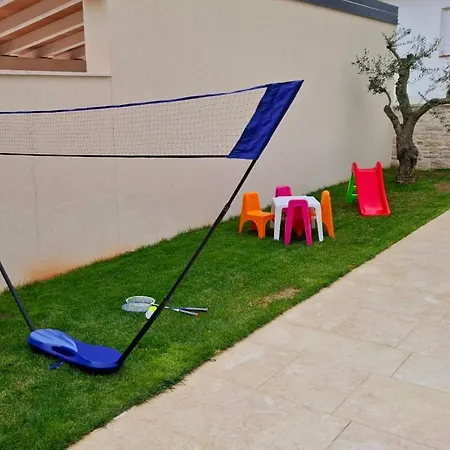 Faro - New House, Near Beaches, Heated Pool, Playroom, Bbq, Salvore - Istria Basanija