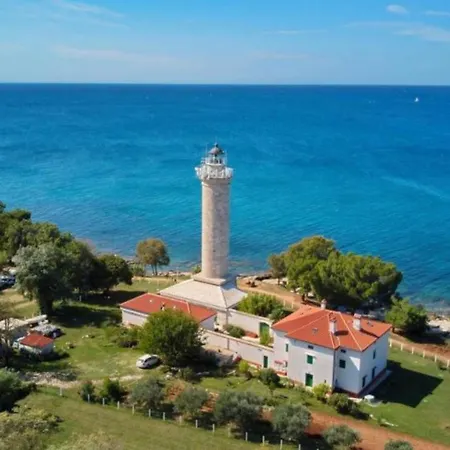 Faro - New House, Near Beaches, Heated Pool, Playroom, Bbq, Salvore - Istria فيلة
